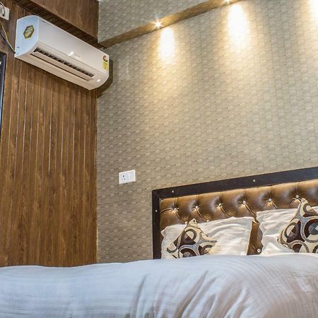 Hotel Varanasi Ganges Ngoại thất bức ảnh