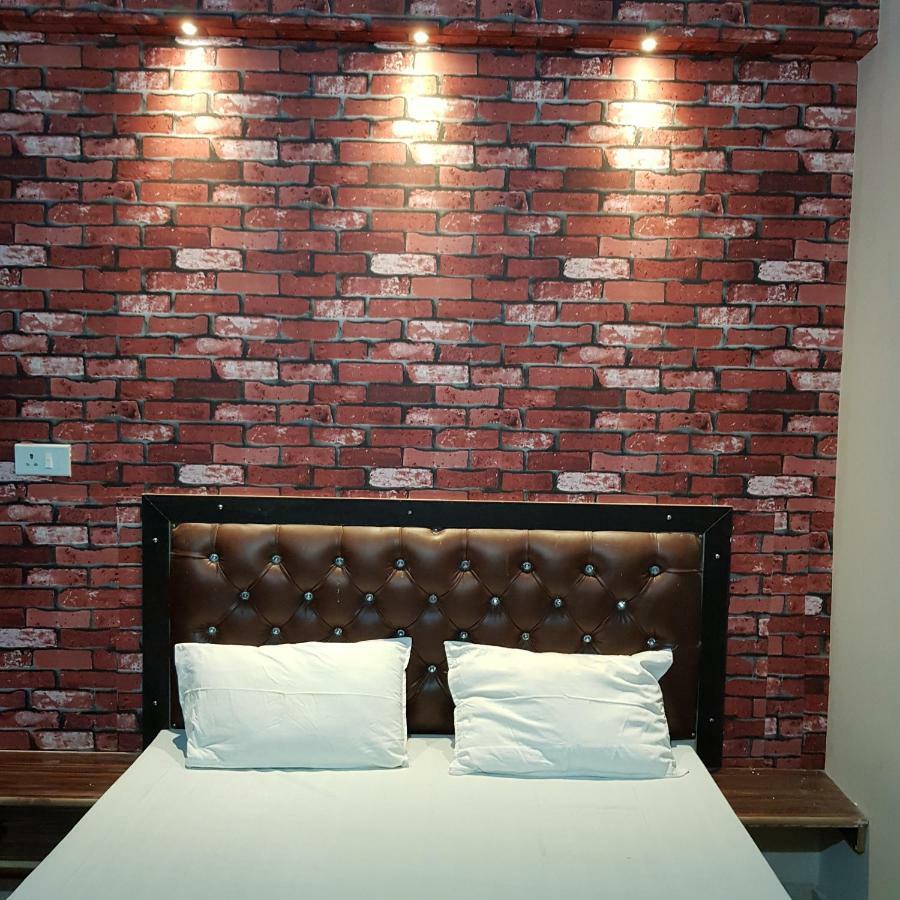 Hotel Varanasi Ganges Ngoại thất bức ảnh