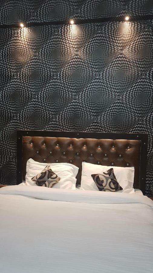 Hotel Varanasi Ganges Ngoại thất bức ảnh