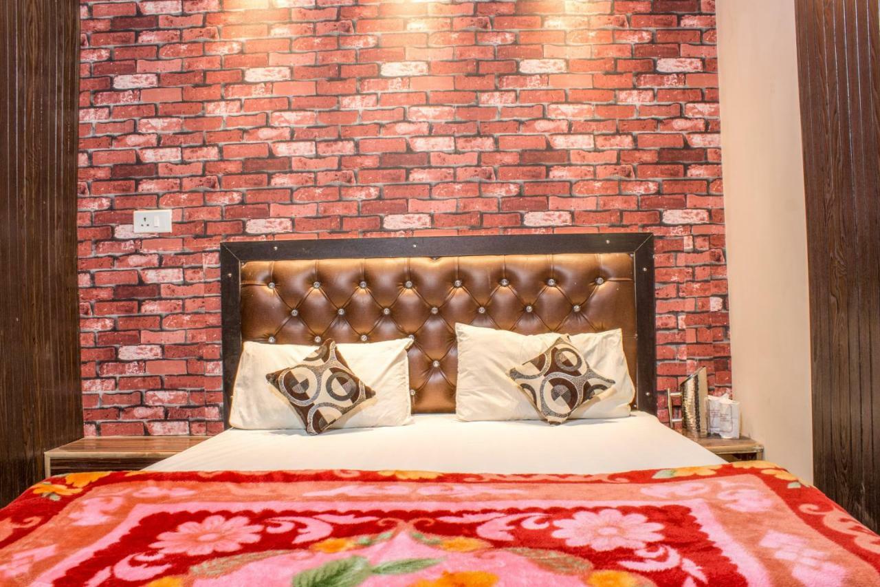 Hotel Varanasi Ganges Ngoại thất bức ảnh